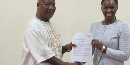 Min Nyumalin and CRS Rep